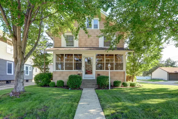 302 W 13th Street, Sterling, IL 61081