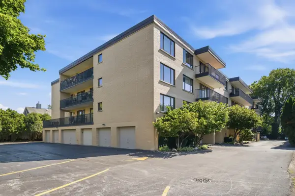 1534 Mcdaniels Avenue #3E, Highland Park, IL 60035