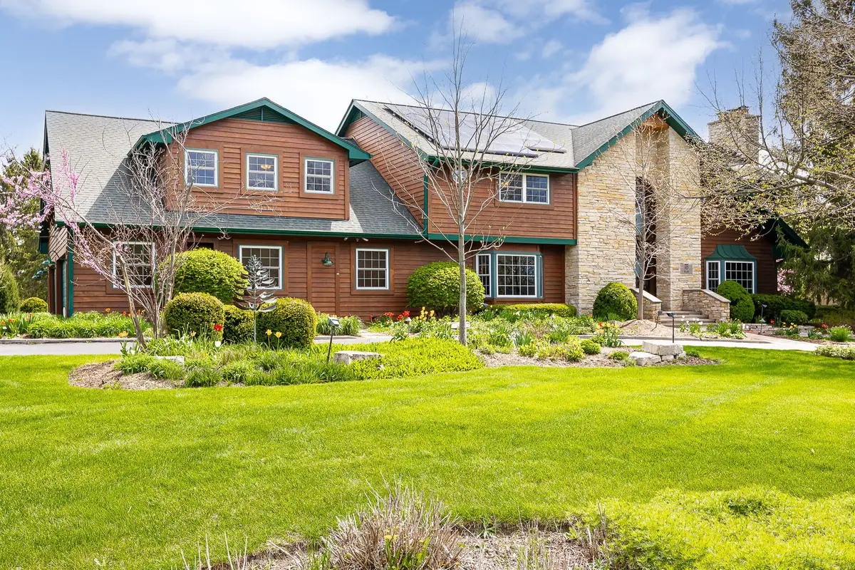 10 Elm Street, Hawthorn Woods, IL 60047 - #1