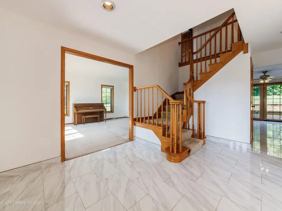 23 Squire Road, Hawthorn Woods, IL 60047 - #3