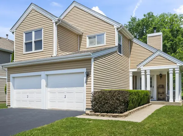 675 E Princeton Court, Round Lake Beach, IL 60073