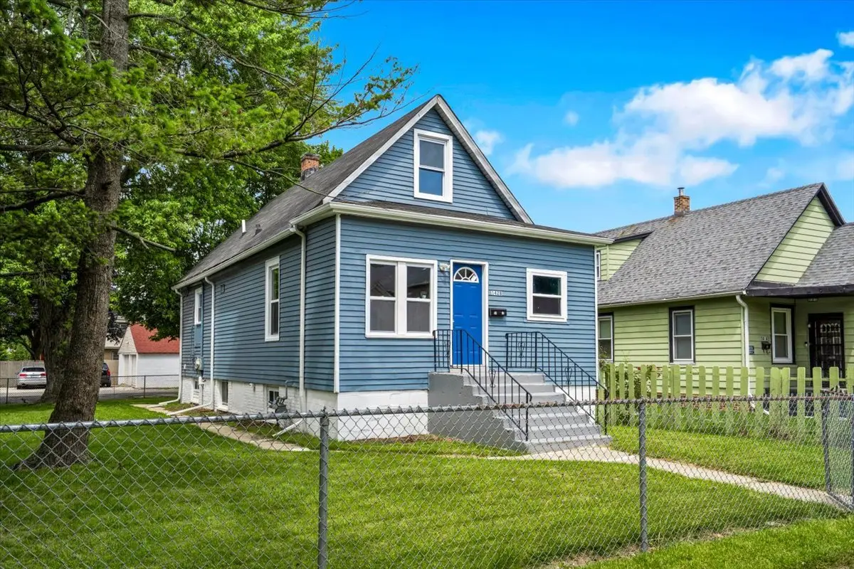 1428 Victoria Avenue, North Chicago, IL 60064 - #1