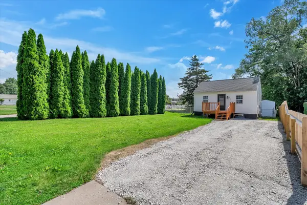 3224 40th Street, Moline, IL 61265