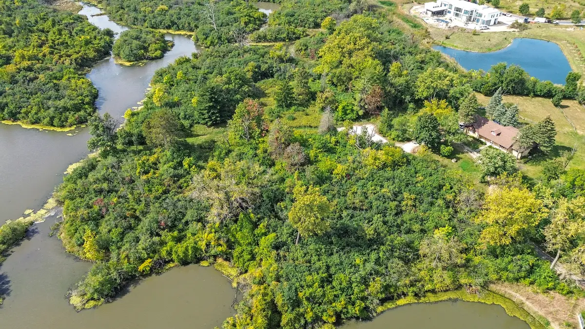 141 Breakenridge Farm Road, Oak Brook, IL 60523 - #1