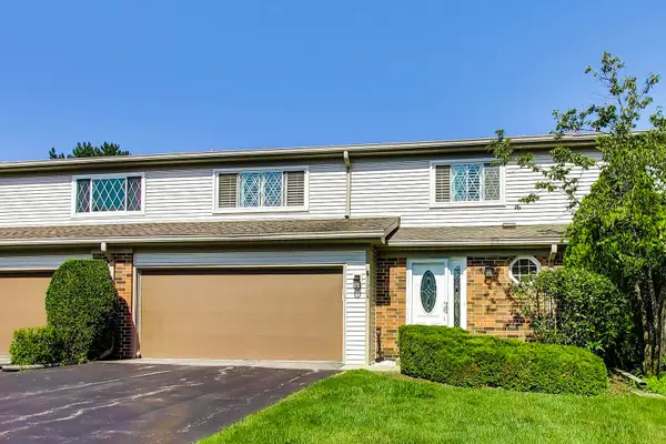 1204 Garfield Avenue, Libertyville, IL 60048