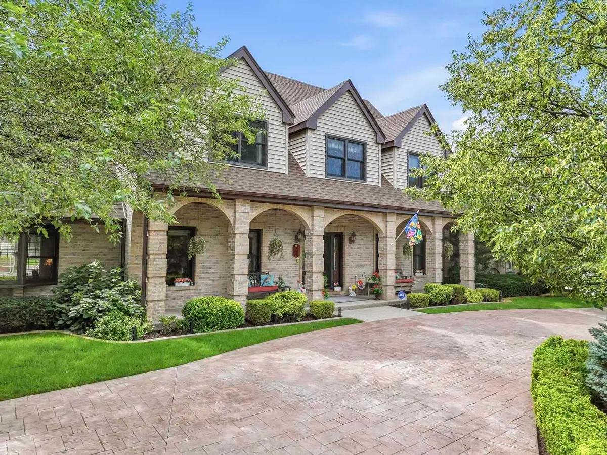 6N342 Linden Avenue, Medinah, IL 60157 - #1