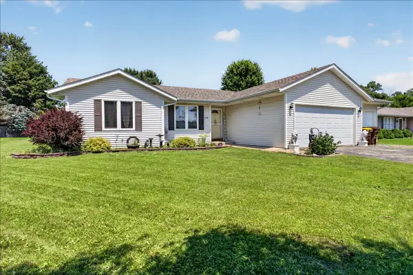 5250 Jenkins Drive, South Beloit, IL 61080