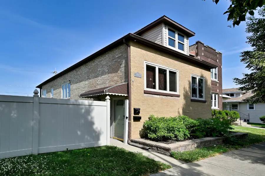 1012 N 24th Avenue, Melrose Park, IL 60160 - #2