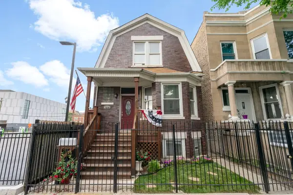 4250 W Monroe Street, Chicago, IL 60624