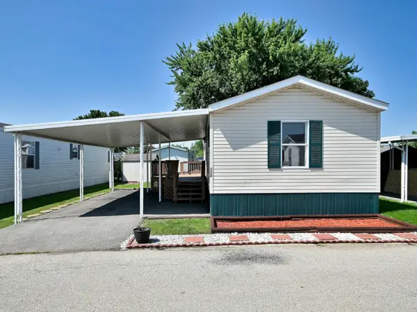 104 9th Avenue, Bartlett, IL 60103