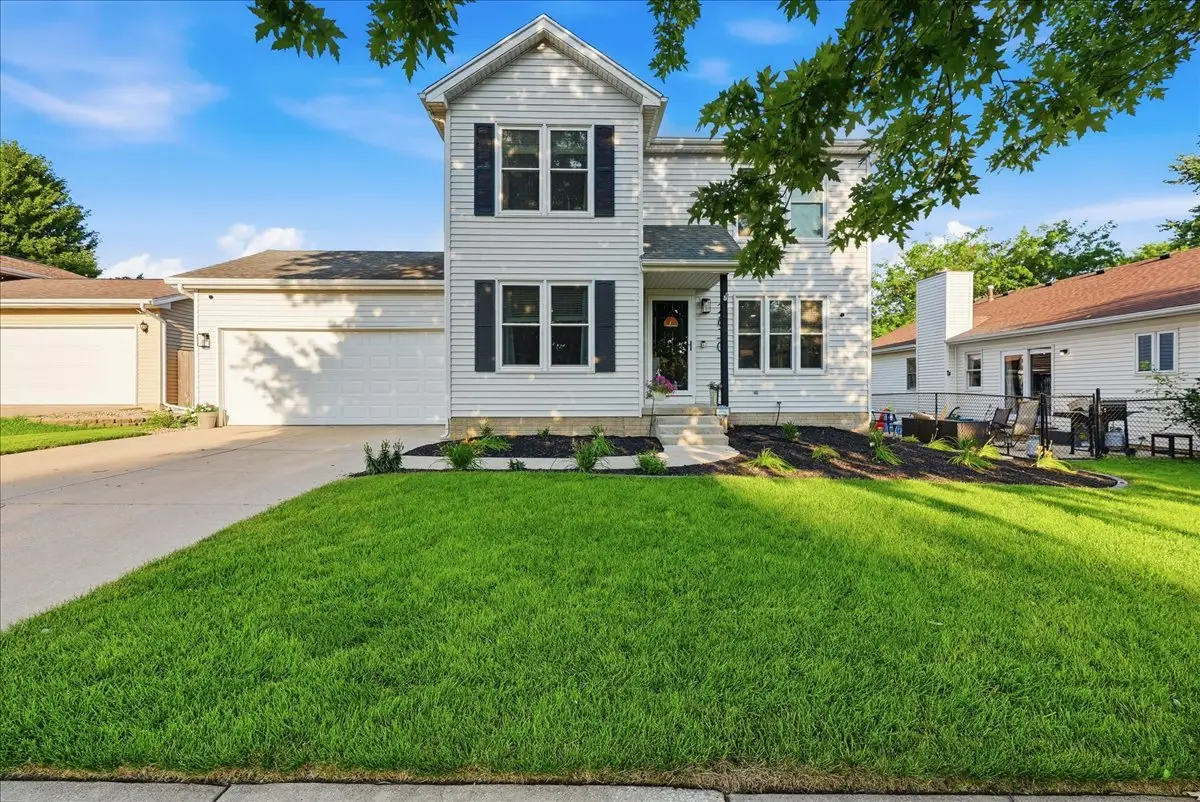 2830 Rocksbury Drive, Bloomington, IL 61705 - #1
