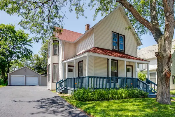 228 S Lincoln Avenue, Waukegan, IL 60085