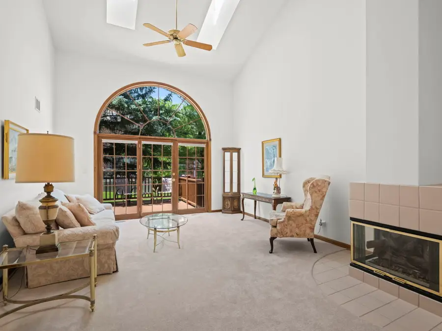 204 Jason Court, Bloomingdale, IL 60108 - #3