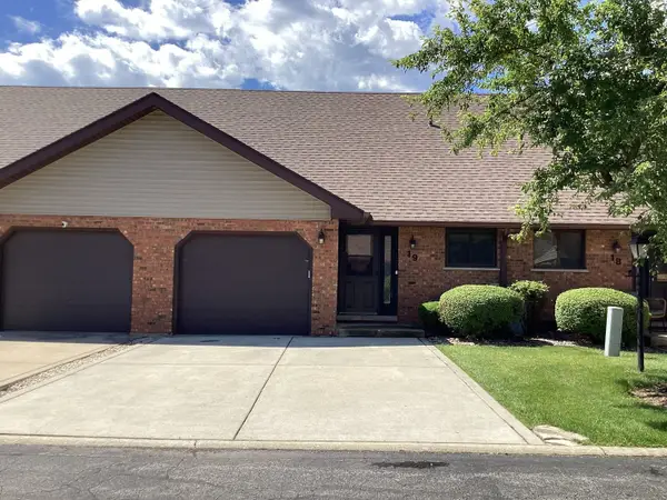 1910 Heatherway Lane #19, New Lenox, IL 60451