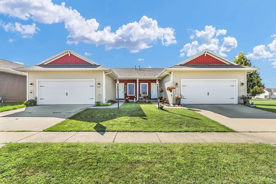 3331 Boulder Ridge Drive, Champaign, IL 61822 - #2