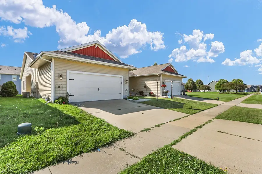 3331 Boulder Ridge Drive, Champaign, IL 61822 - #3