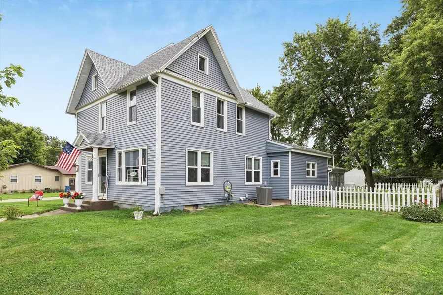 313 Grove Street, Calamus, IA 52729 - #2