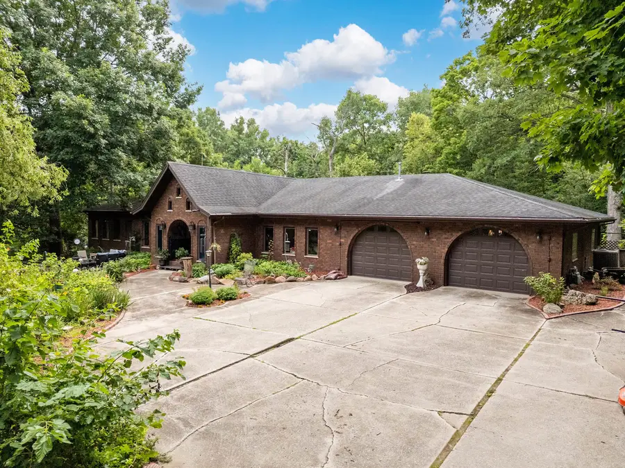 13927 W 167th Street, Homer Glen, IL 60491 - #3