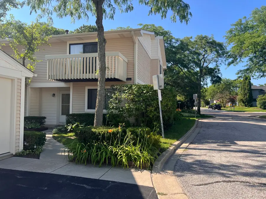 119 Saratoga Court #119, Vernon Hills, IL 60061 - #2