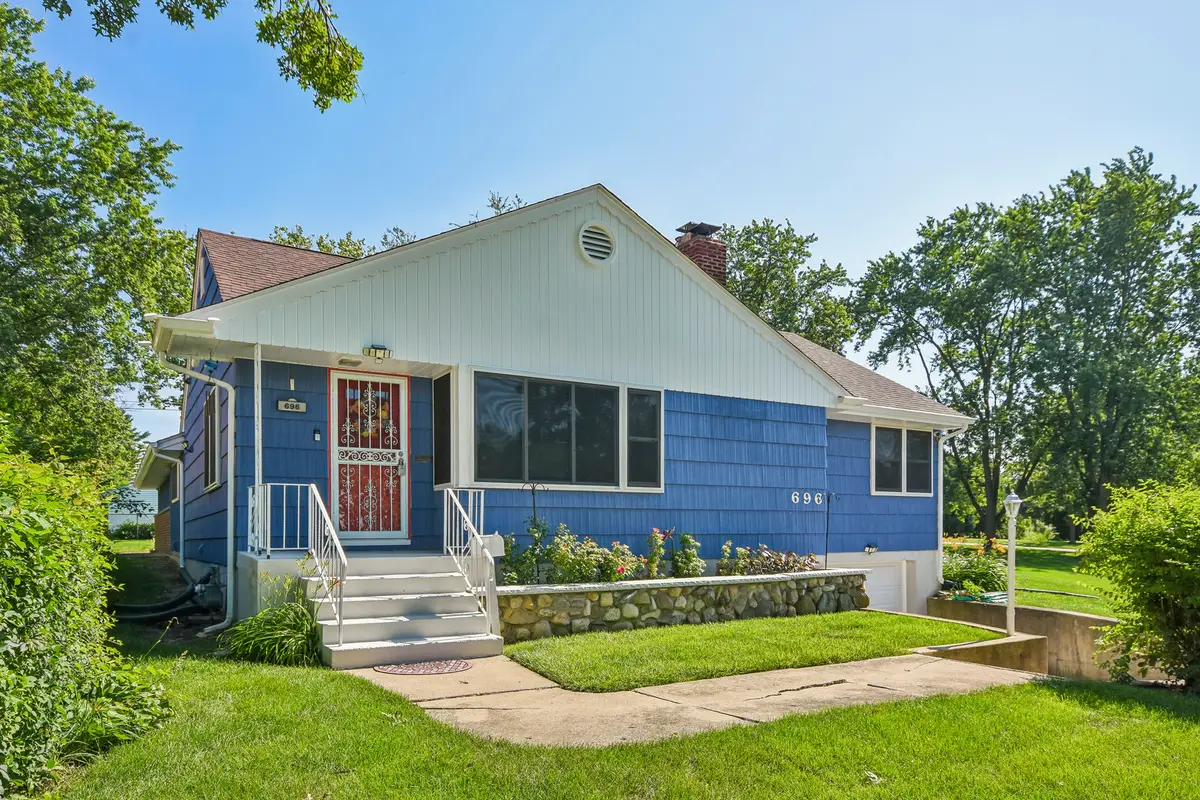 696 2nd Street, Crete, IL 60417 - #1