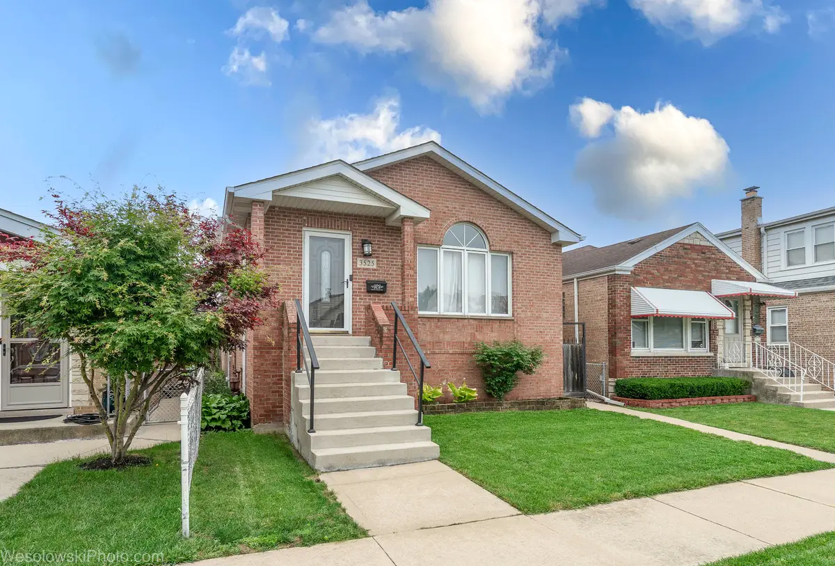 3525 N Pioneer Avenue, Chicago, IL 60634 - #1