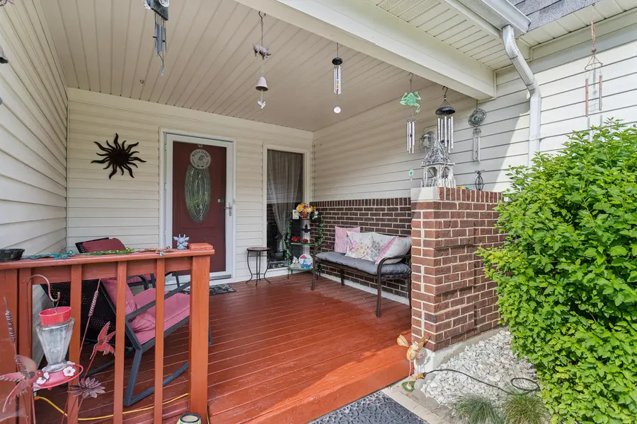 330 Shield Court, Bolingbrook, IL 60440 - #2