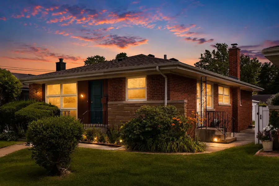5107 Fairview Lane, Skokie, IL 60077 - #3