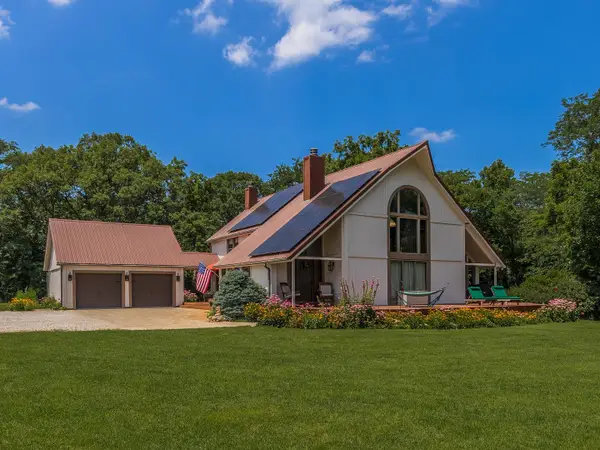 26199 N 1850 East Road, Lexington, IL 61753
