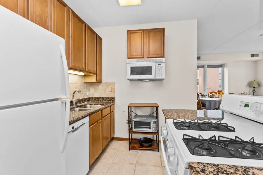 515 Main Street #401, Evanston, IL 60202 - #2