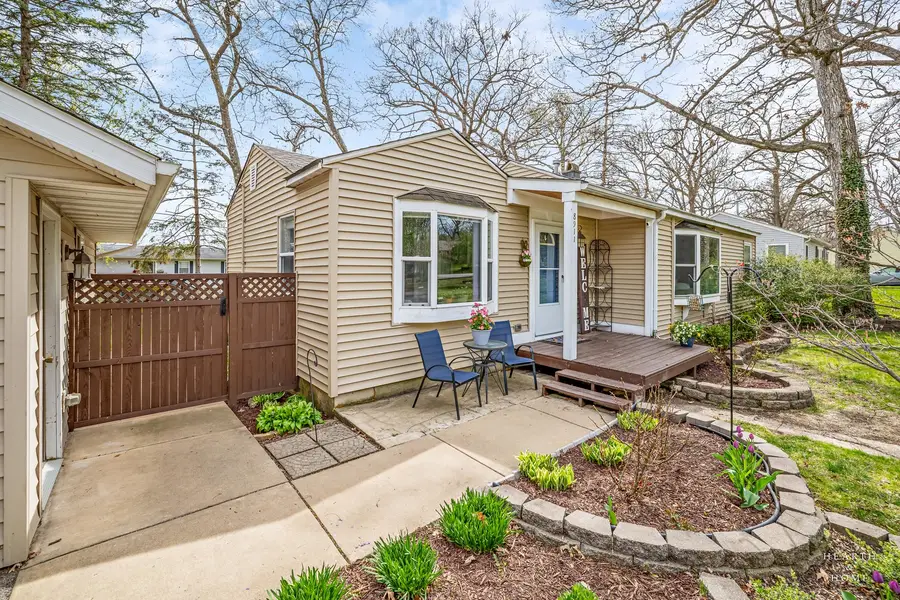 8911 Pine Avenue, Wonder Lake, IL 60097 - #2