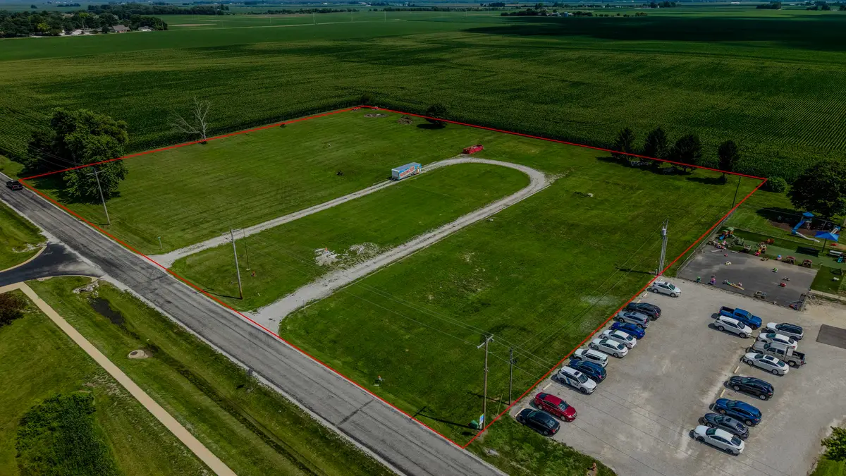 000 Peters Drive, Saint Joseph, IL 61873 - #1