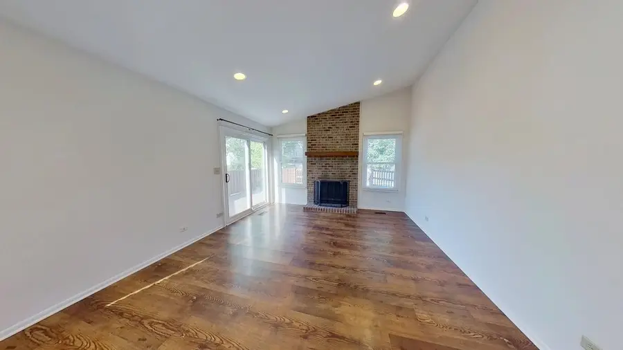 601 Topeka Court, Carol Stream, IL 60188 - #3