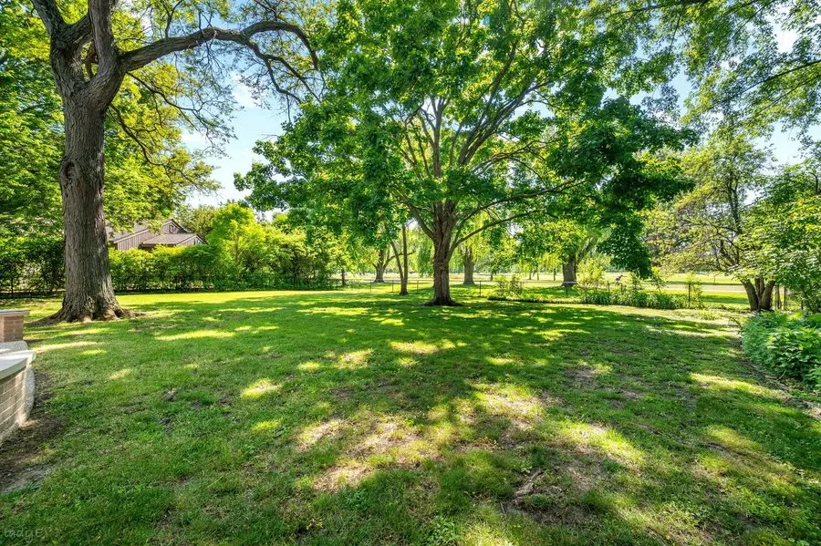 1360 Sunview Lane, Winnetka, IL 60093 - #3