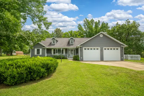 225 Southwest Drive, Harrisburg, IL 62946