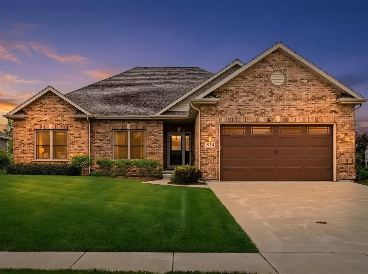 1934 Parkside Drive, Sycamore, IL 60178 - #1