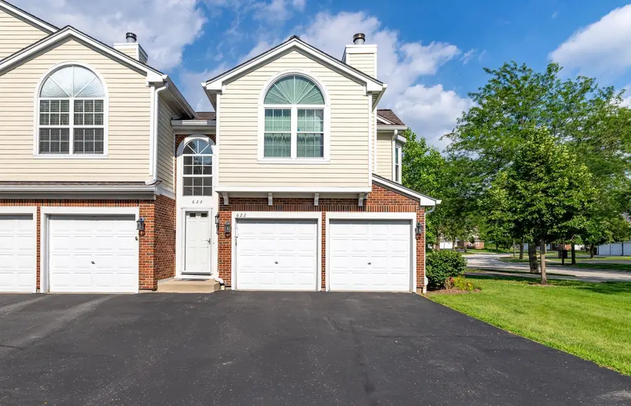 622 Grosse Pointe Circle, Vernon Hills, IL 60061 - #2
