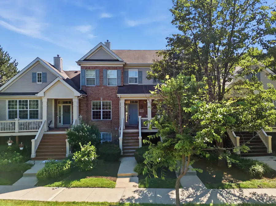 435 E Railroad Avenue, Bartlett, IL 60103 - #3