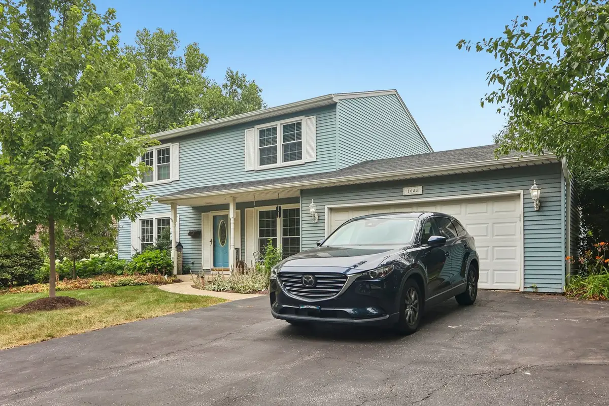 1644 Swallow Street, Naperville, IL 60565 - #1