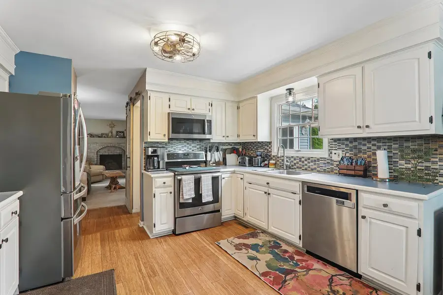 1644 Swallow Street, Naperville, IL 60565 - #3