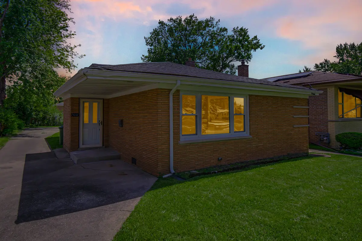 15041 Irving Avenue, Dolton, IL 60419 - #1