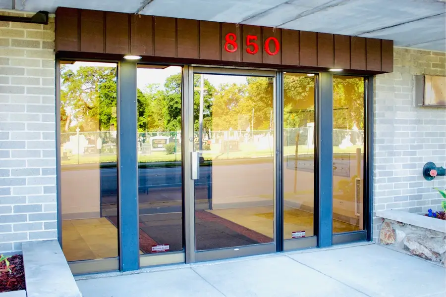 850 Des Plaines Avenue #409, Forest Park, IL 60130 - #2