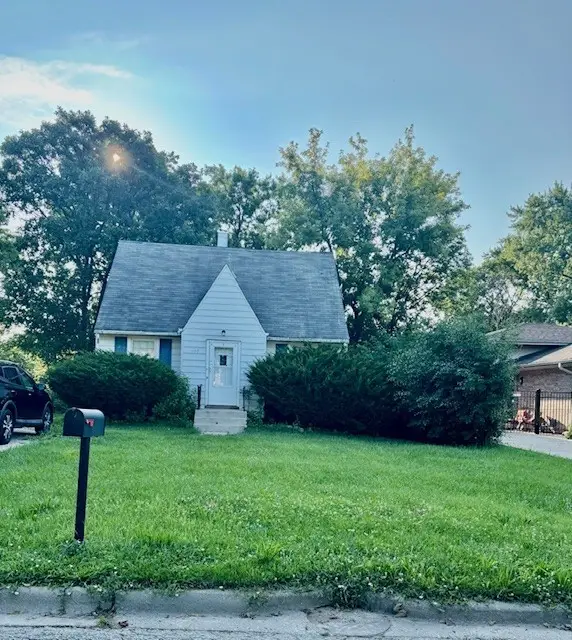 197 N Bonnie Brae Avenue, Elmhurst, IL 60126