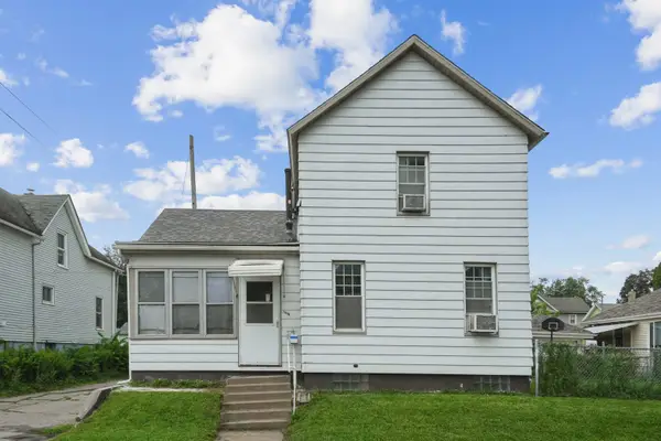 1618 N Marquette Street, Davenport, IA 52804