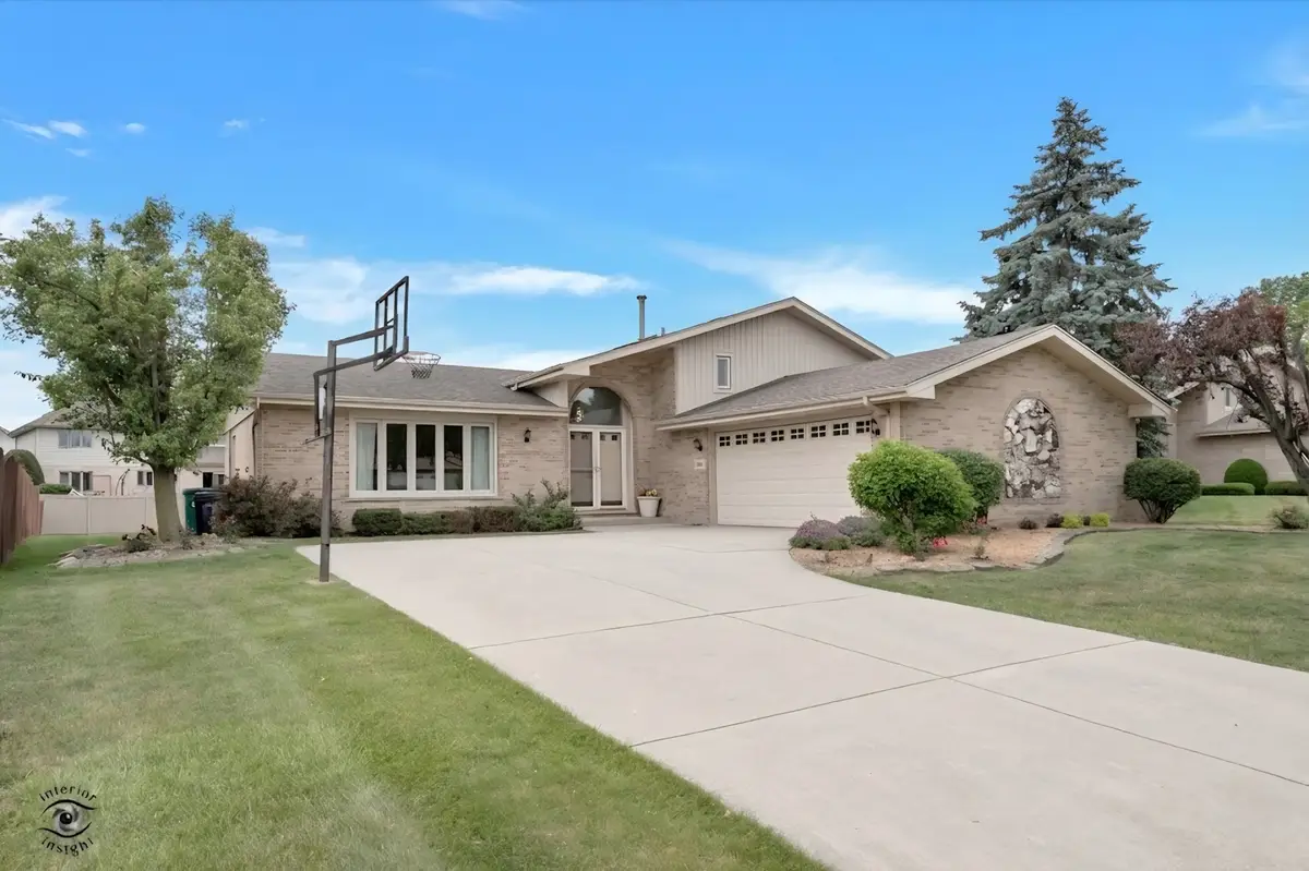 11621 Brookshire Drive, Orland Park, IL 60467 - #1