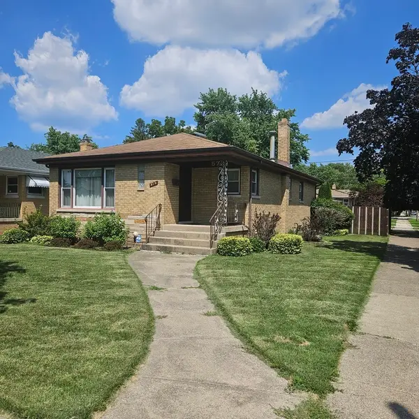 573 Gordon Avenue, Calumet City, IL 60409