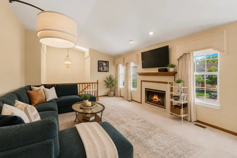 911 Sparta Court, Vernon Hills, IL 60061 - #2