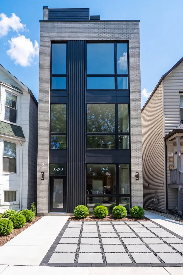 3329 N Whipple Street #1, Chicago, IL 60618 - #1