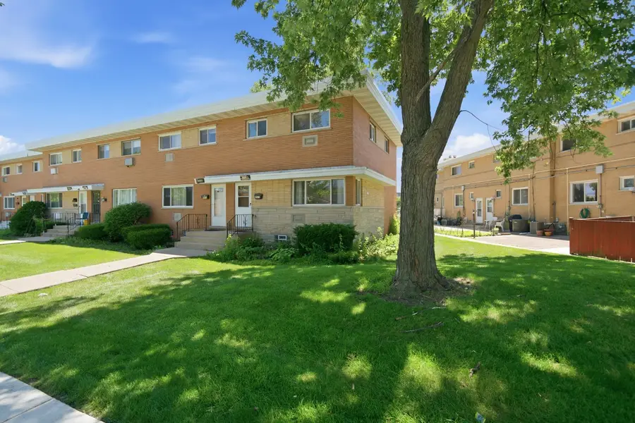 8663 Gregory Lane, Des Plaines, IL 60016 - #2