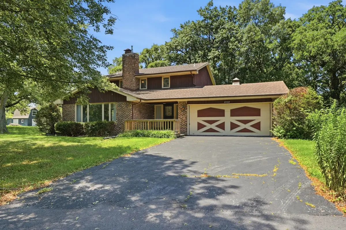 24722 S Oak Lane, Crete, IL 60417 - #1