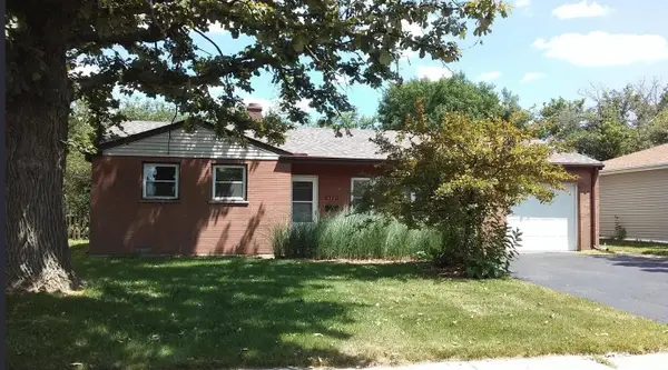 6321 Dunham Road, Downers Grove, IL 60516